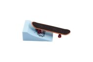Skateboard prstový s rampou plast 10cm mix barev na kartě